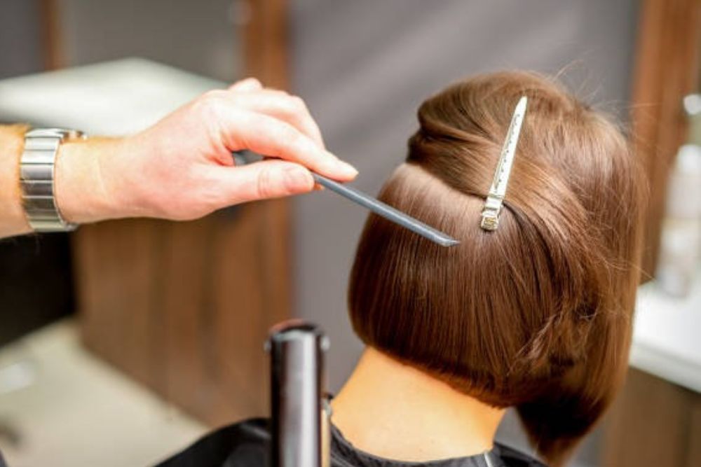 Blending Extensions with Short Hair