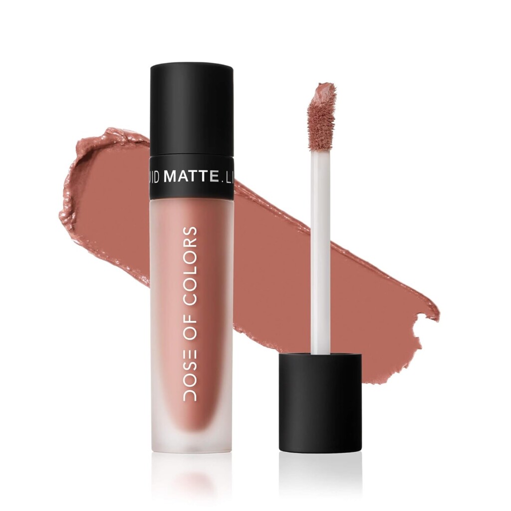 Dose of colored liquid lipstick