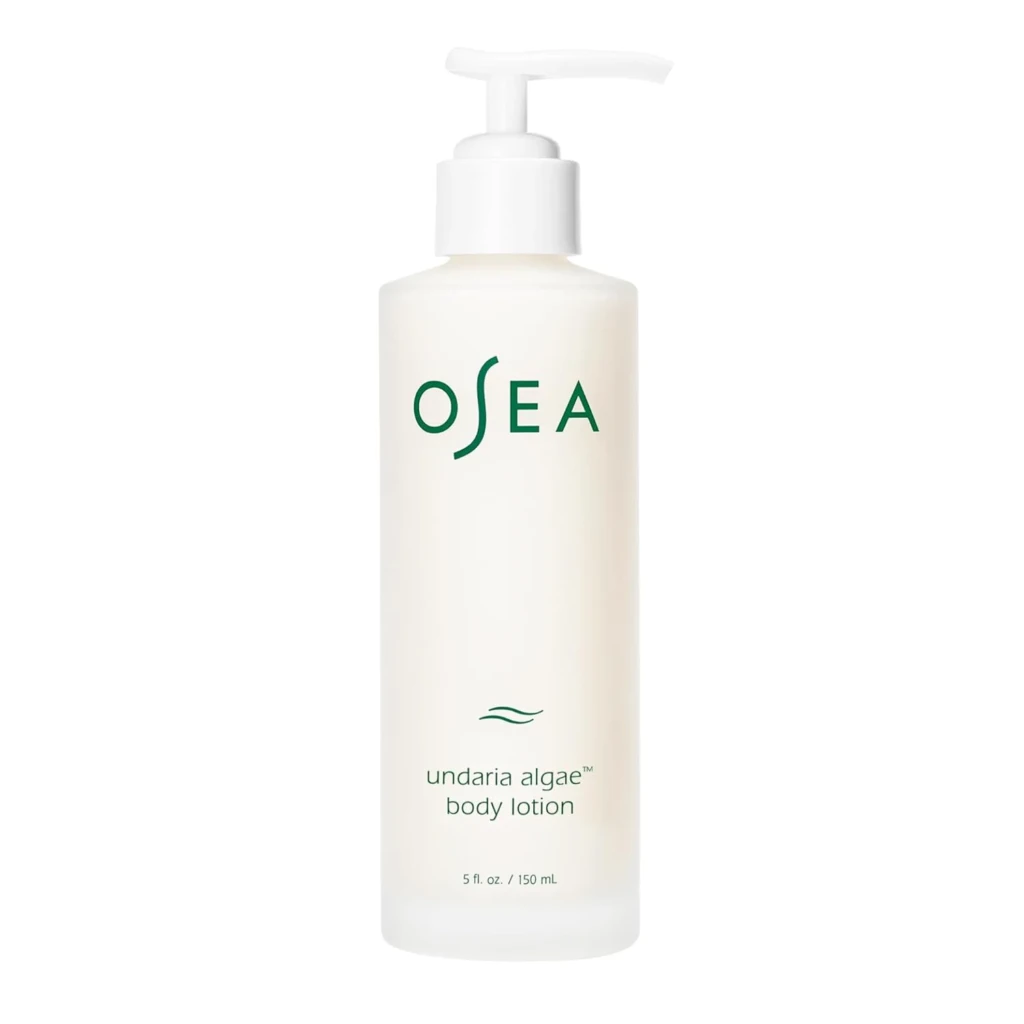 A lightweight, ultra-hydrating lotion powered by undaria seaweed, hyaluronic acid, and peptides for aging skin